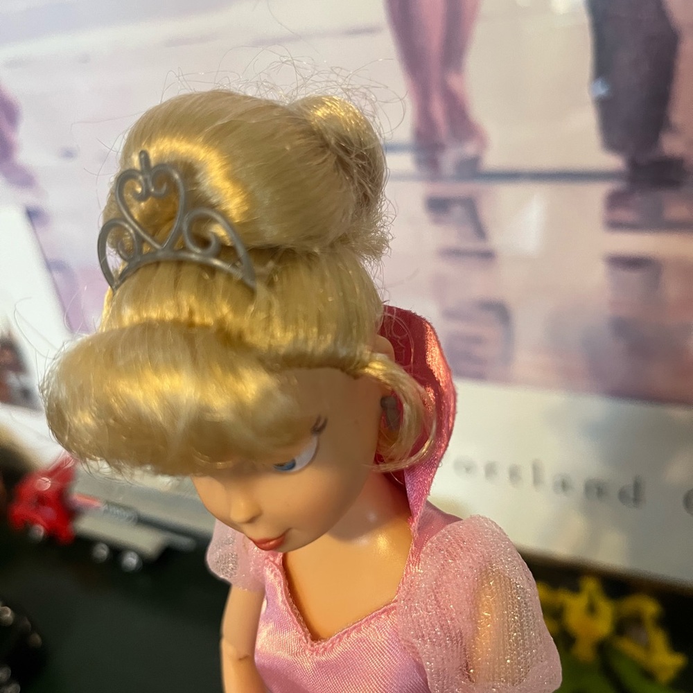 Disney Charlotte Classic Doll - From Princess and the Frog - Picture 3 of 4